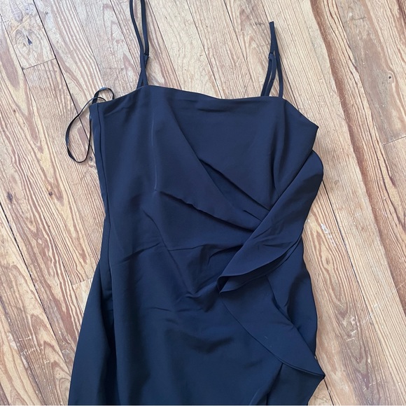 Bardot Ruffle Dress Size 8 NWT - Picture 8 of 8